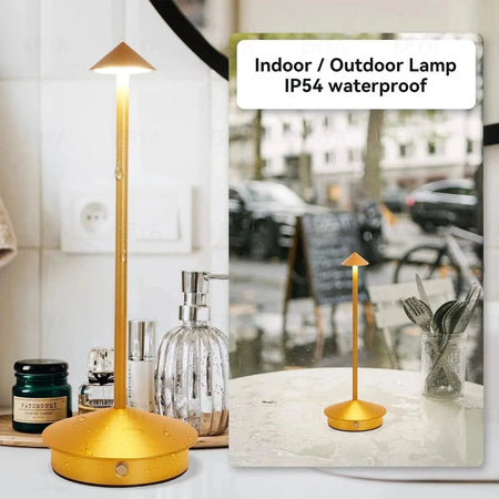 Luminaire Élégant: Lampe de Table Moderne à Éclairage Sans Fil et Ajustable IL593827-ILLUMEEN.COM