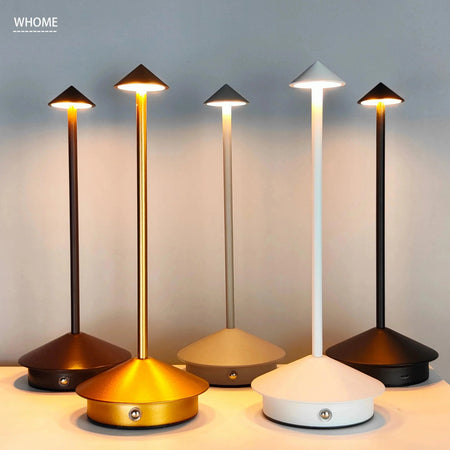 Luminaire Élégant: Lampe de Table Moderne à Éclairage Sans Fil et Ajustable IL593827-ILLUMEEN.COM