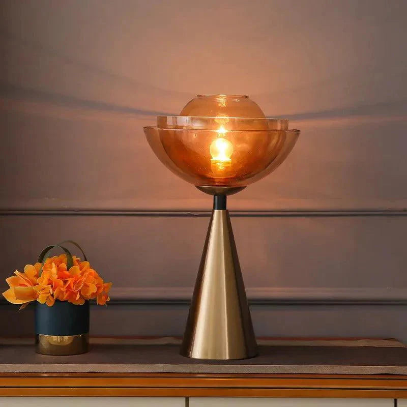 Luminaire Élégant : Lampe De Table Moderne IL382947-ILLUMEEN.COM
