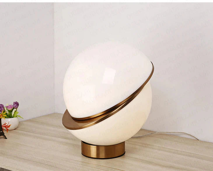 Luminaire Élégant : Lampe de Table Nordique Blanche IL582749-ILLUMEEN.COM