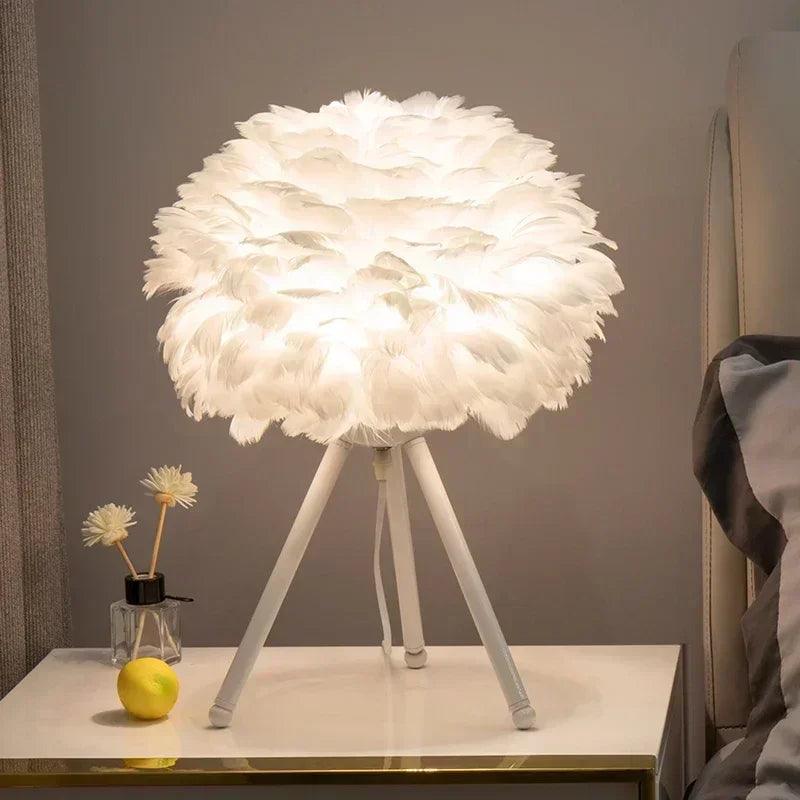 Luminaire Élégant Lampe de Table Plumes d'Oie IL582734-ILLUMEEN.COM