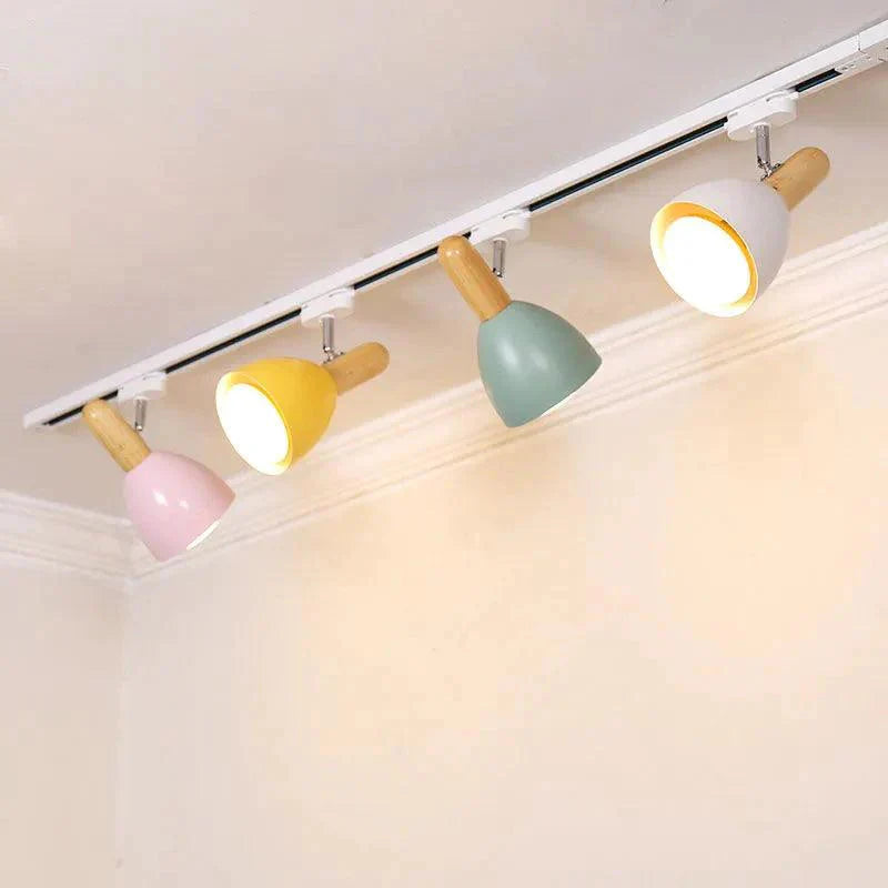 Luminaire Élégant : Plafonnier Design en Bois IL238917-ILLUMEEN.COM
