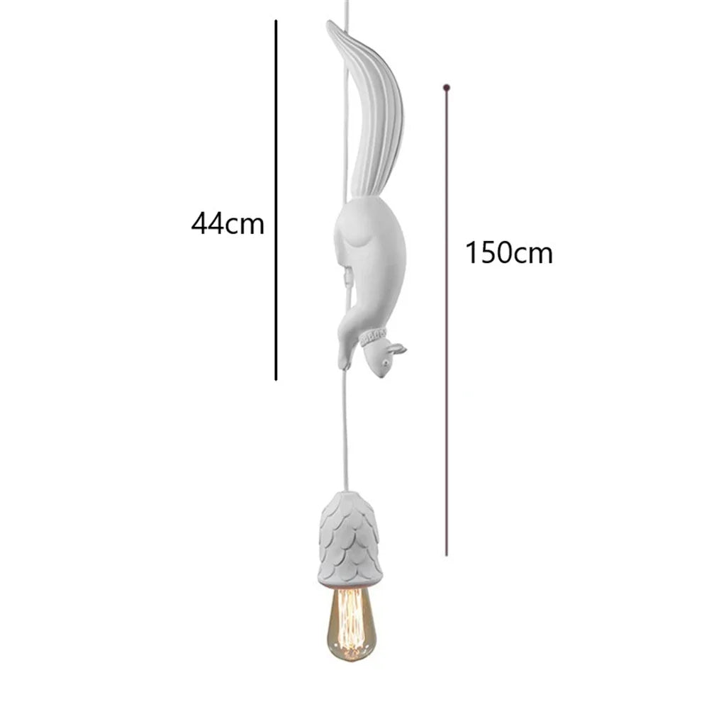 Luminaire Élégant Sella en Résine au Design Nordique IL582739-ILLUMEEN.COM