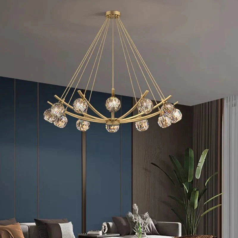 Luminaire Précieux en Métal Doré avec Globes Élégants IL592738-ILLUMEEN.COM
