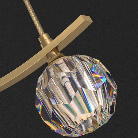 Luminaire Précieux en Métal Doré avec Globes Élégants IL592738-ILLUMEEN.COM