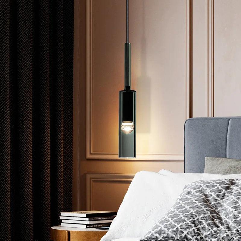 Luminaire Suspendu Élégant en Verre Transparent et Métal IL583402-ILLUMEEN.COM