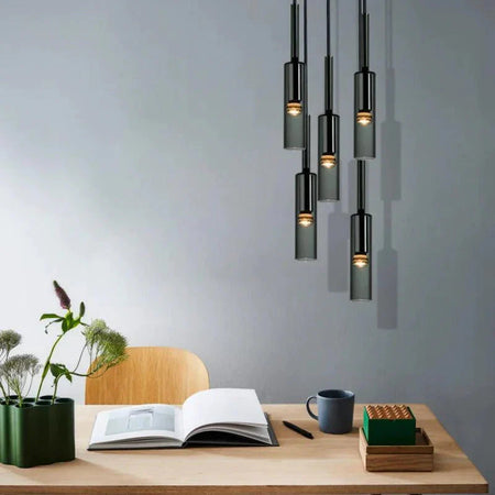 Luminaire Suspendu Élégant en Verre Transparent et Métal IL583402-ILLUMEEN.COM