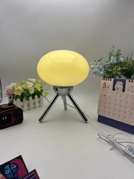 Luminaire Tricolore Chic : Lampe de Table LED Moderne IL582974-ILLUMEEN.COM