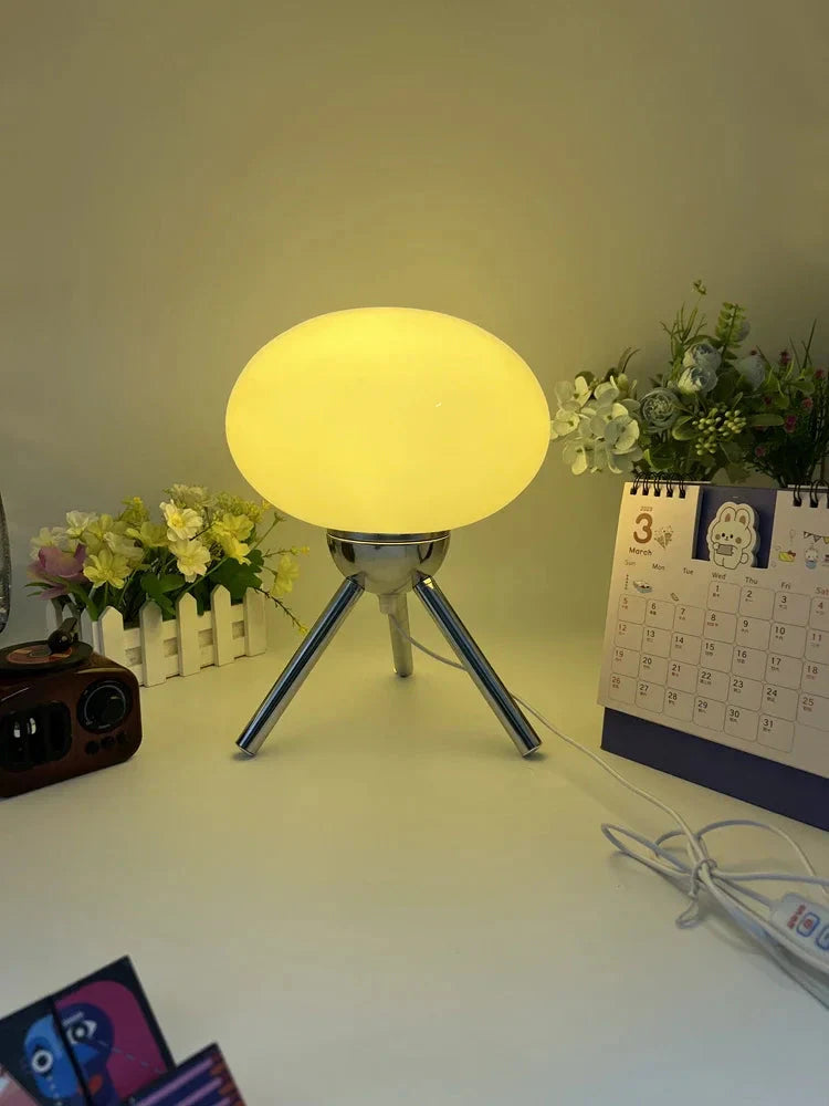 Luminaire Tricolore Chic : Lampe de Table LED Moderne IL582974-ILLUMEEN.COM