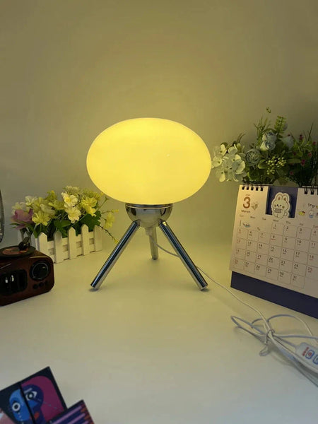 Luminaire Tricolore Chic : Lampe de Table LED Moderne IL582974-ILLUMEEN.COM