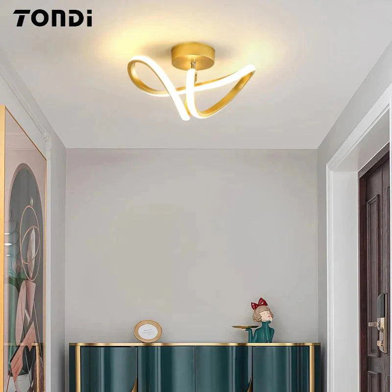 Plafonnier Design : Luminaire Élégant en Forme Carrée IL582934-ILLUMEEN.COM