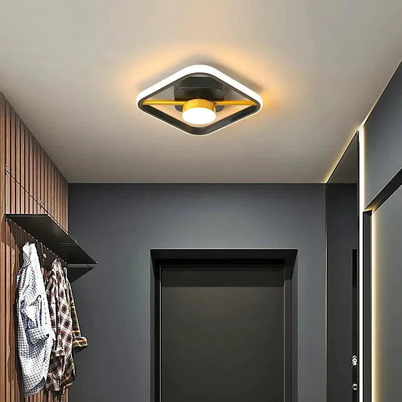 Plafonnier Design : Luminaire Élégant en Forme Carrée IL582934-ILLUMEEN.COM